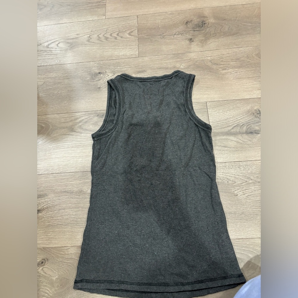 Button down tank top - Picture 3 of 3